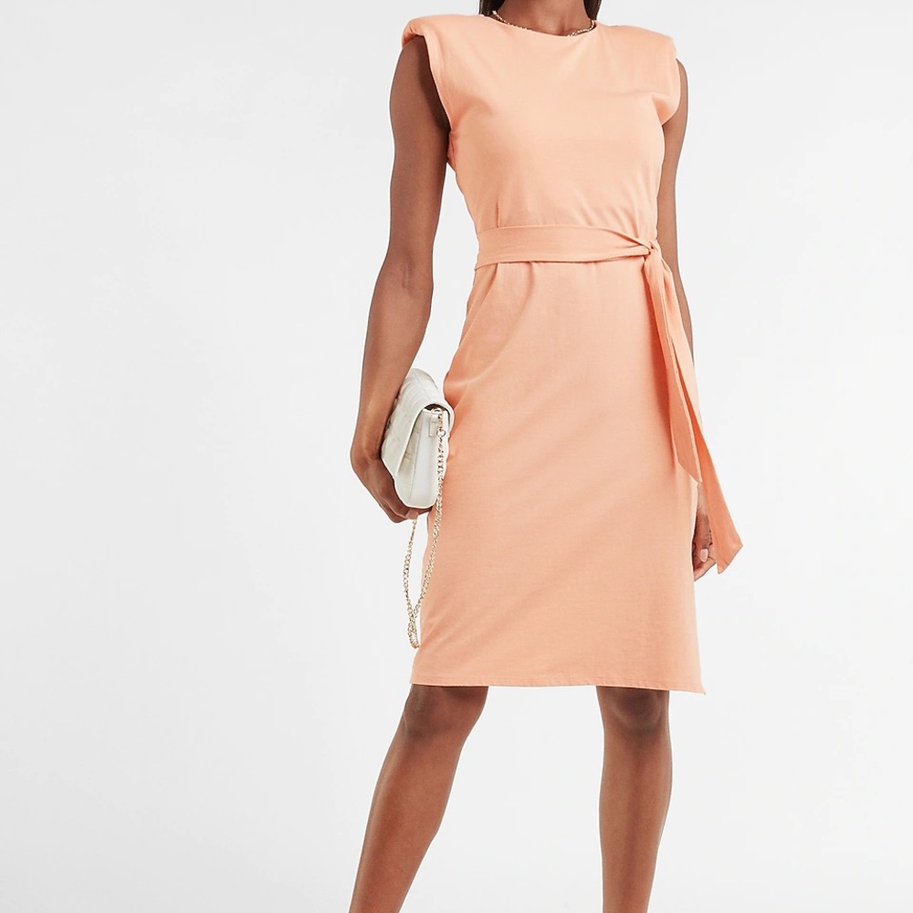 Belted Padded Shoulder T-Shirt Midi Dress